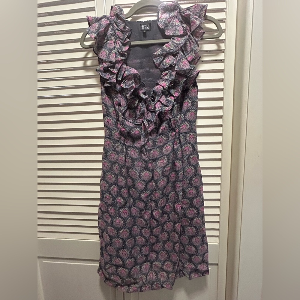 Very J Ruffled V-Neck Midi Dress in Pink and Gray